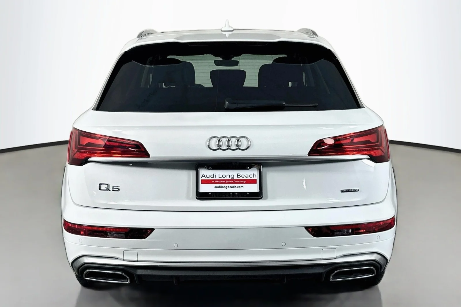 Used 2023 Glacier White Metallic Audi S line Premium image 3