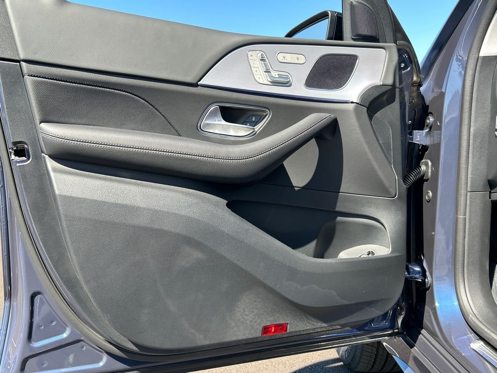 New 2026 Twilight Blue Metallic Mercedes-Benz GLE450 image 9