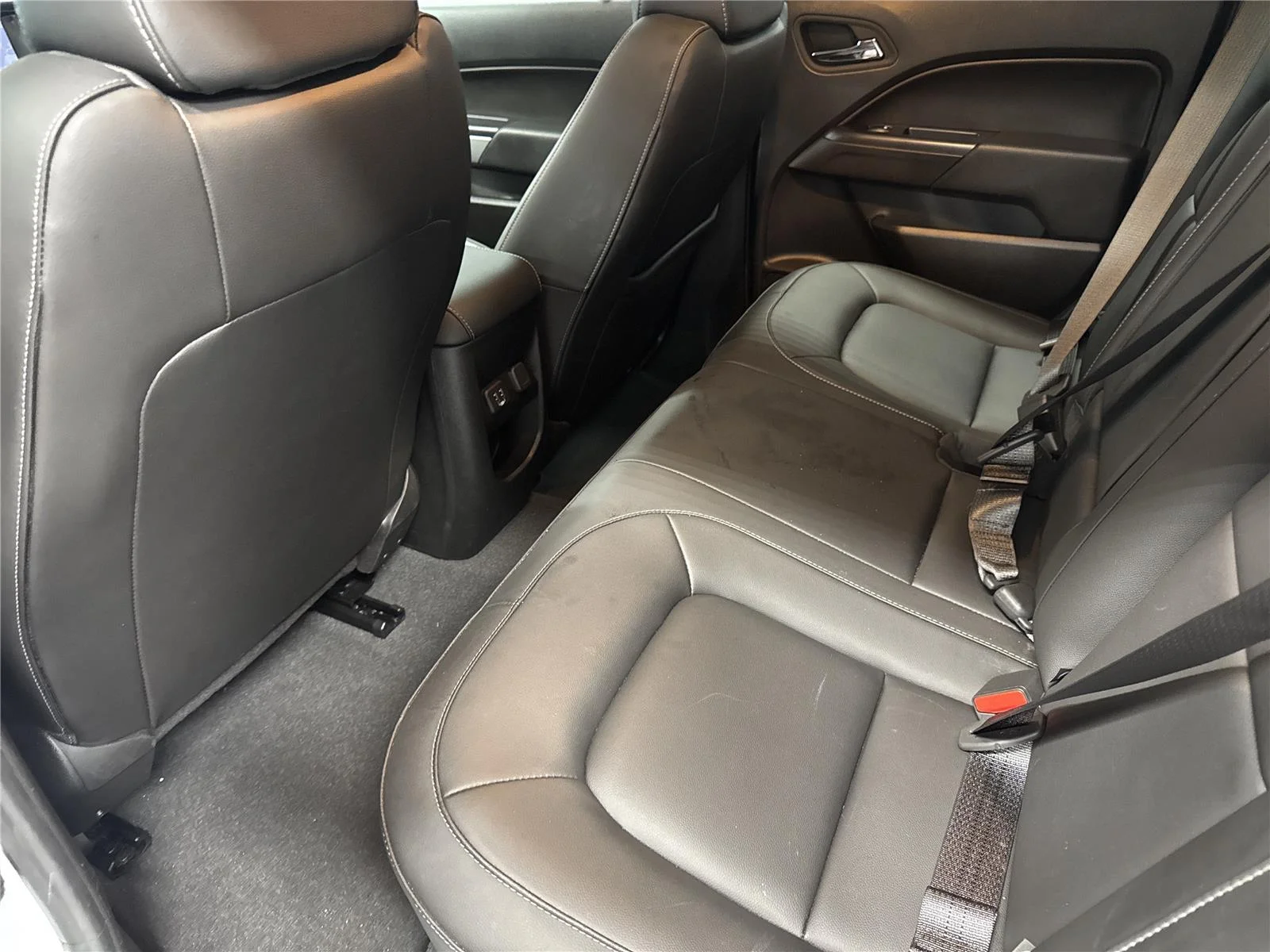 Used 2022 Summit White Chevrolet 4WD ZR2 image 30