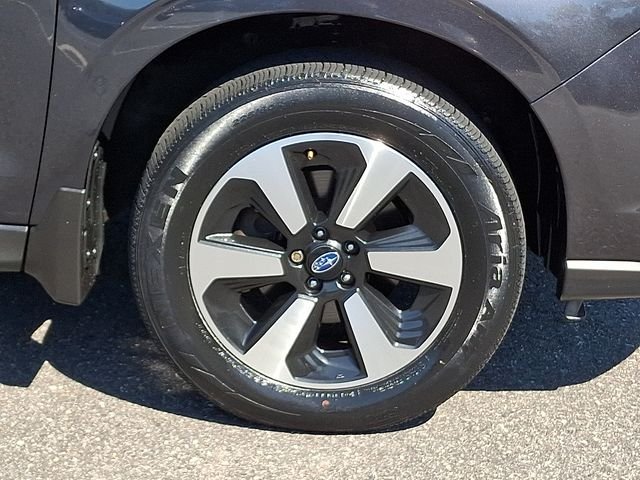 Used 2018 Gray Subaru 2.5i Limited image 9