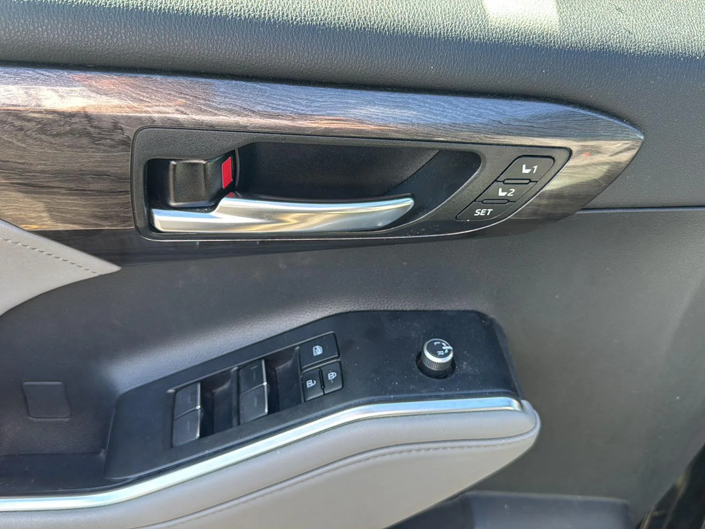 Used 2021 Midnight Black Metallic Toyota Platinum image 12