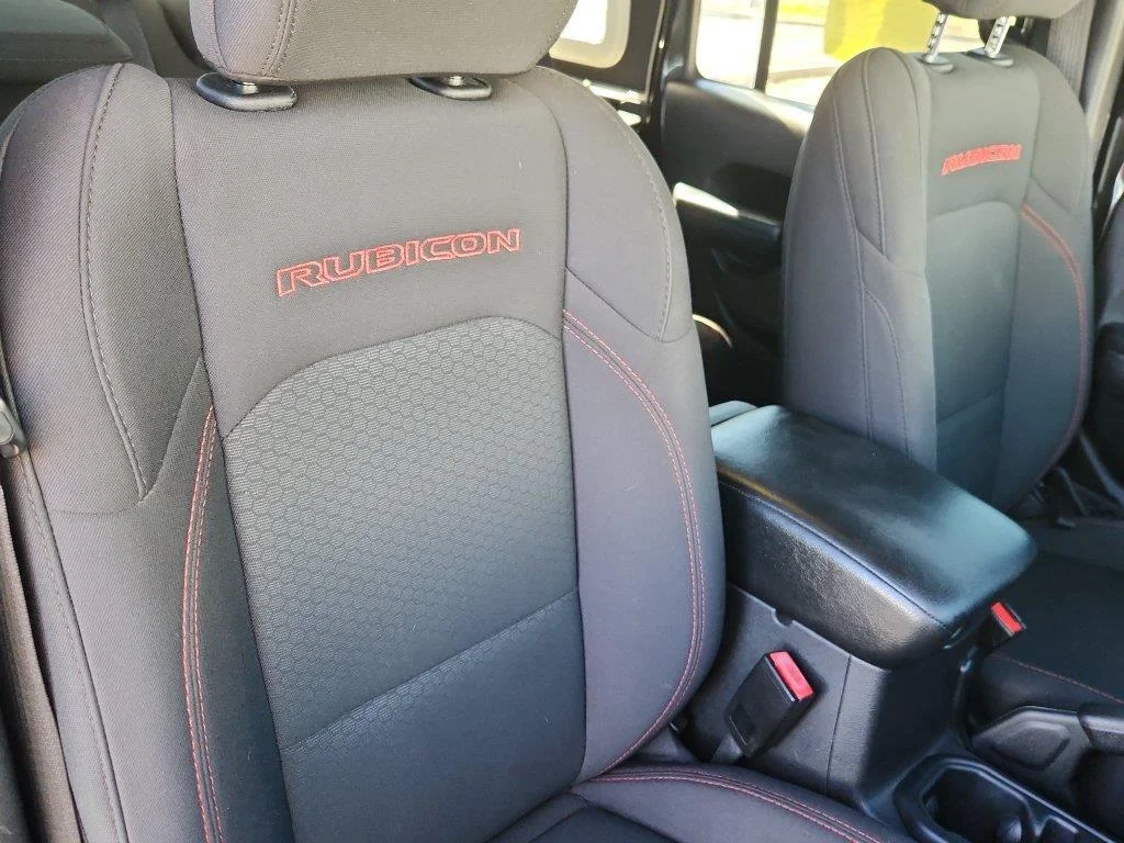 Used 2021 Black Clearcoat Jeep Unlimited Rubicon image 15