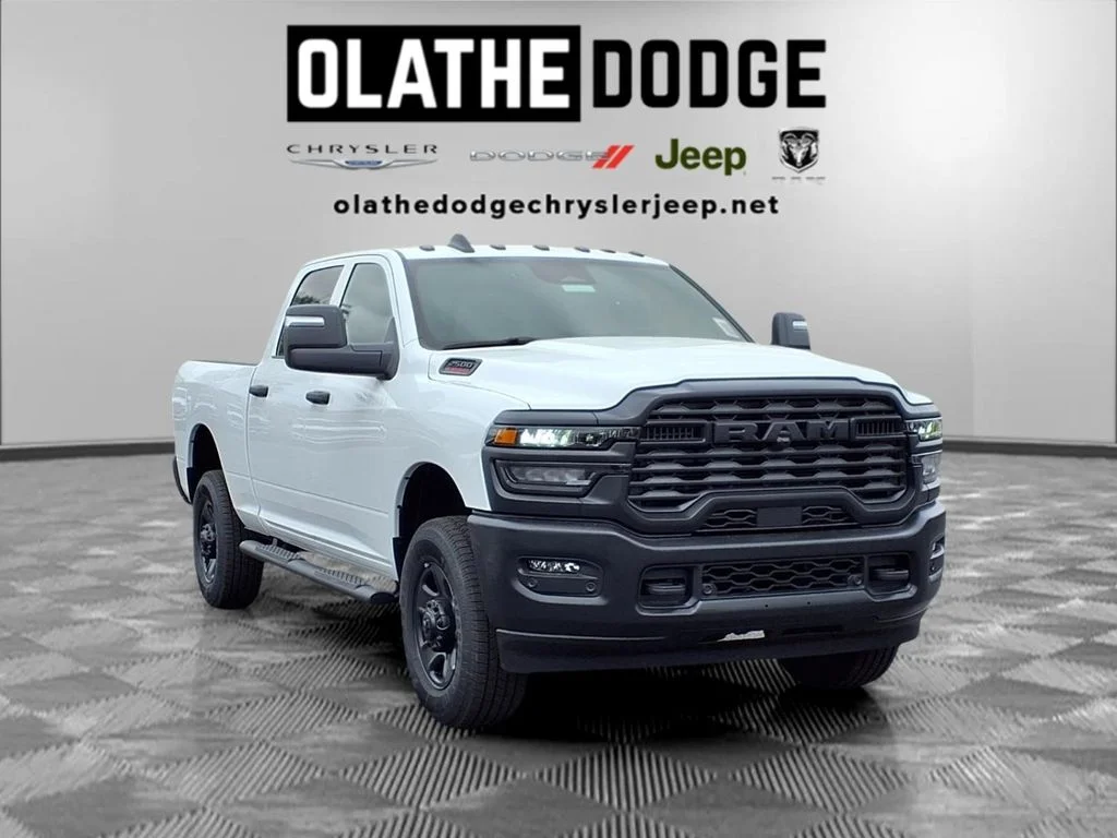 New 2026 Bright White Clearcoat RAM Tradesman image 27