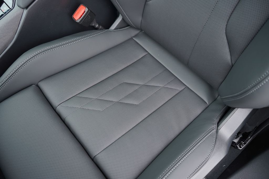 Used 2026 Gray Metallic BMW 30 xDrive image 11