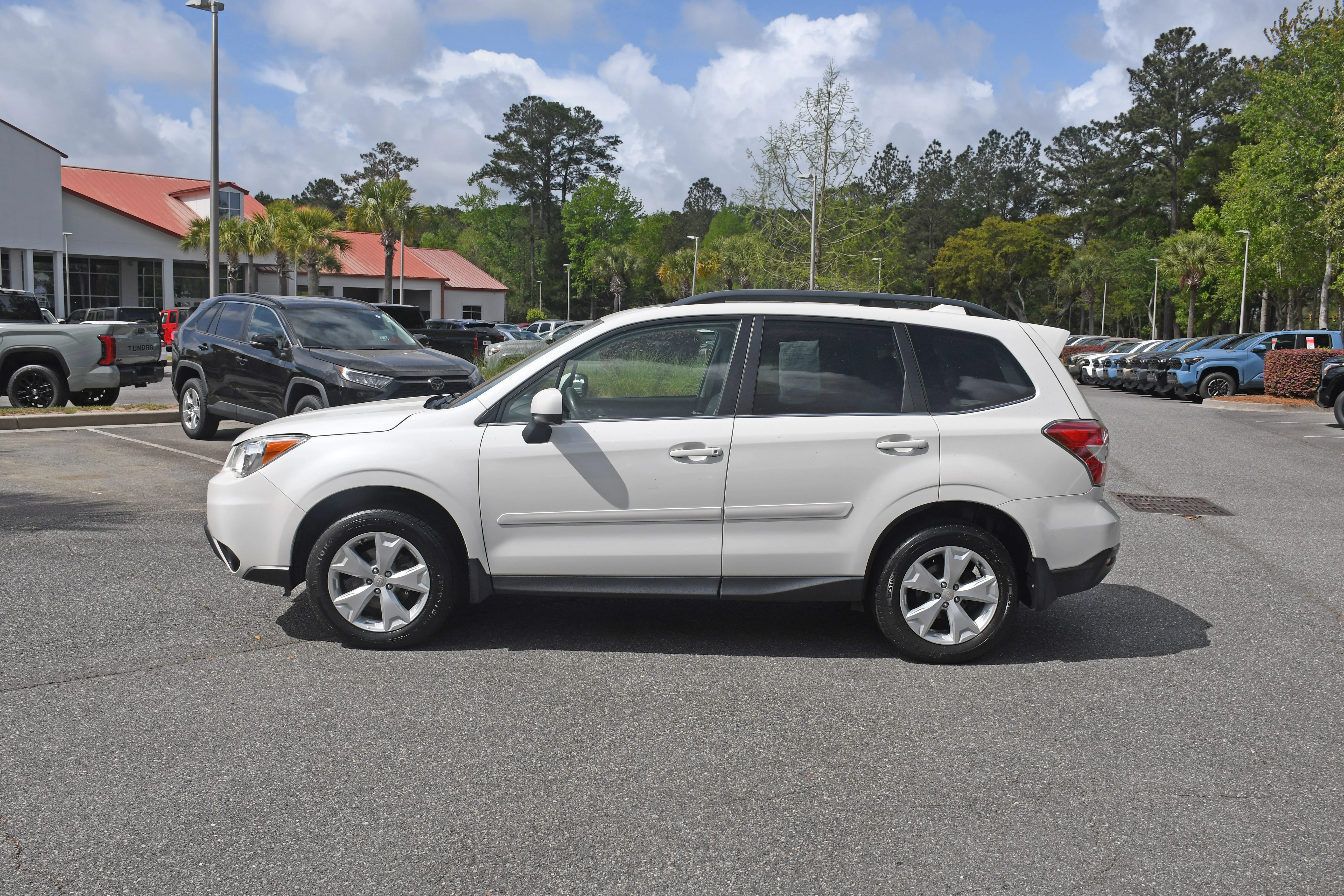 Used 2016 Subaru Forester i Limited with VIN JF2SJARC2GH476322 for sale in Bluffton, SC