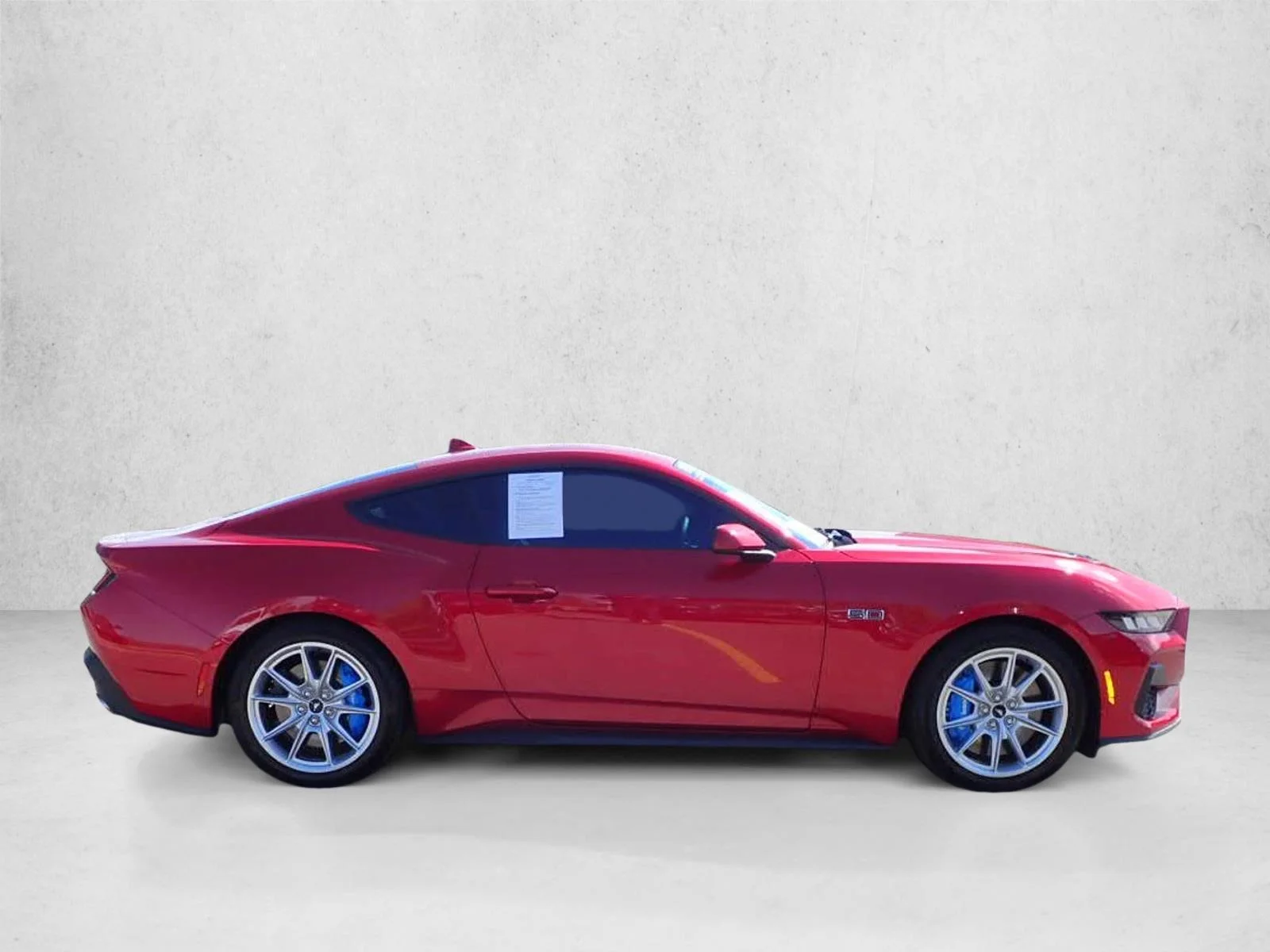 Used 2024 Rapid Red Metallic Tinted Clearcoat Ford GT Premium image 5