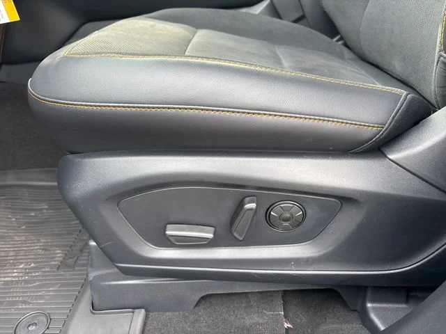 New 2026 Agate Black Metallic Ford Tremor® image 13
