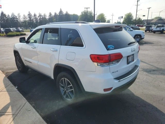 Used 2019 Bright White Clearcoat Jeep Limited image 6