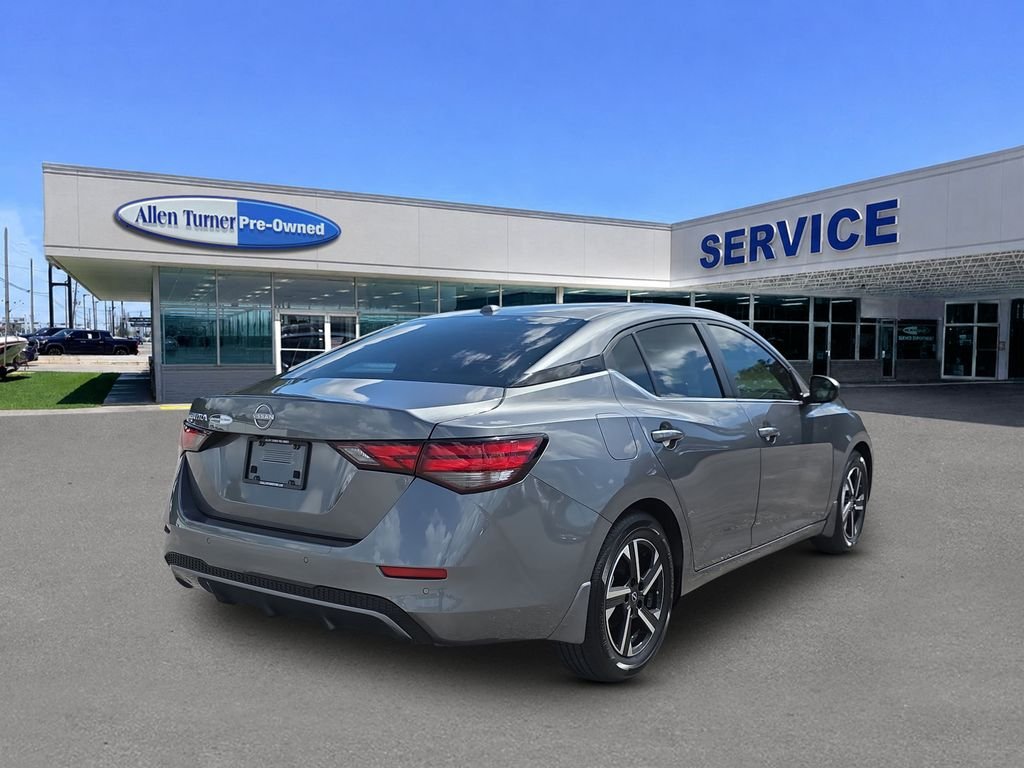 Used 2025 Gun Metallic Nissan SV image 7