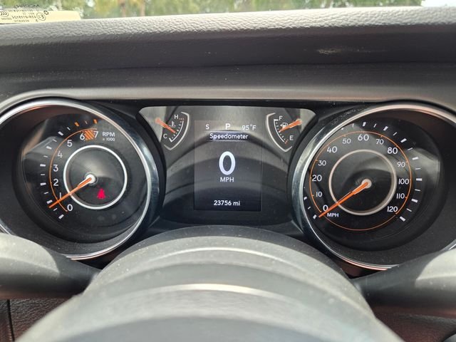 Used 2023 Blue Jeep Sport image 27