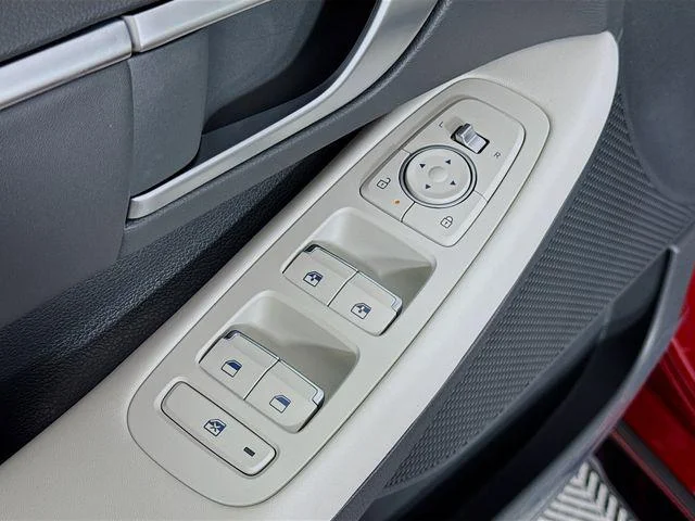 2025 Hyundai Sonata Hybrid SEL - Photo 27