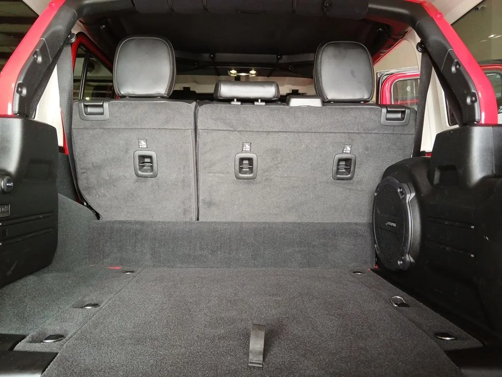 Used 2023 Red Jeep Rubicon 4xe image 19