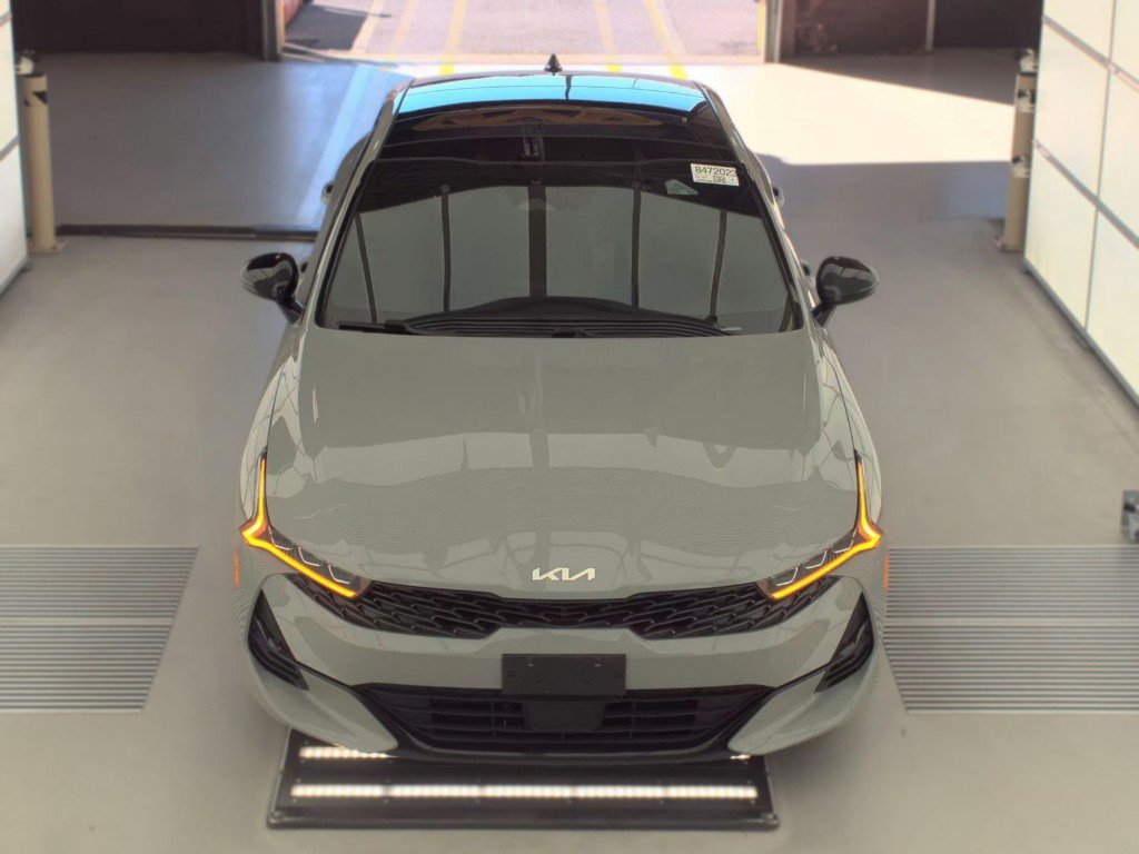 Used 2024 Gray Kia GT-Line image 2