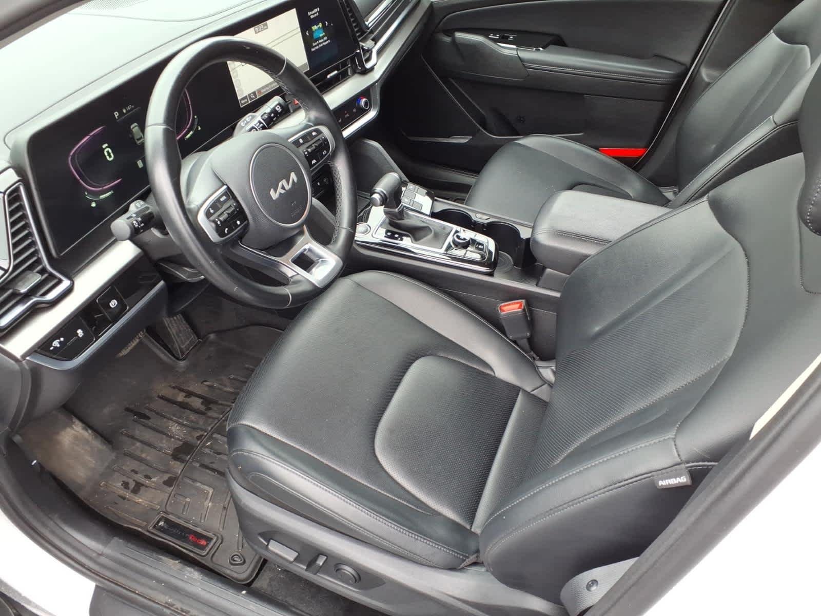 2023 Kia Sportage EX - Photo 11