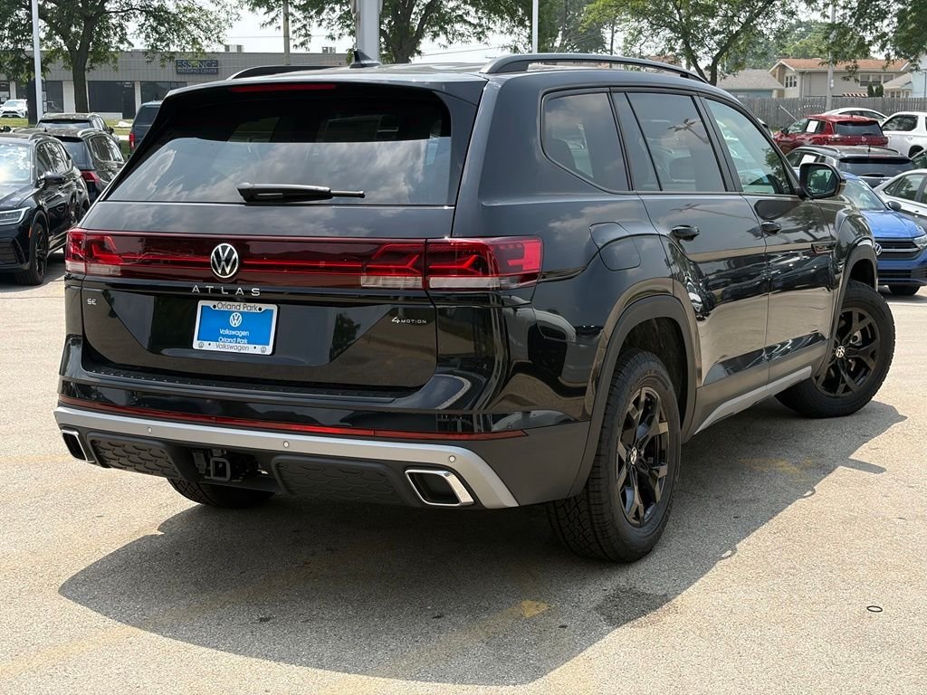 New 2026 Deep Black Pearl Volkswagen 2.0T Peak Edition image 6