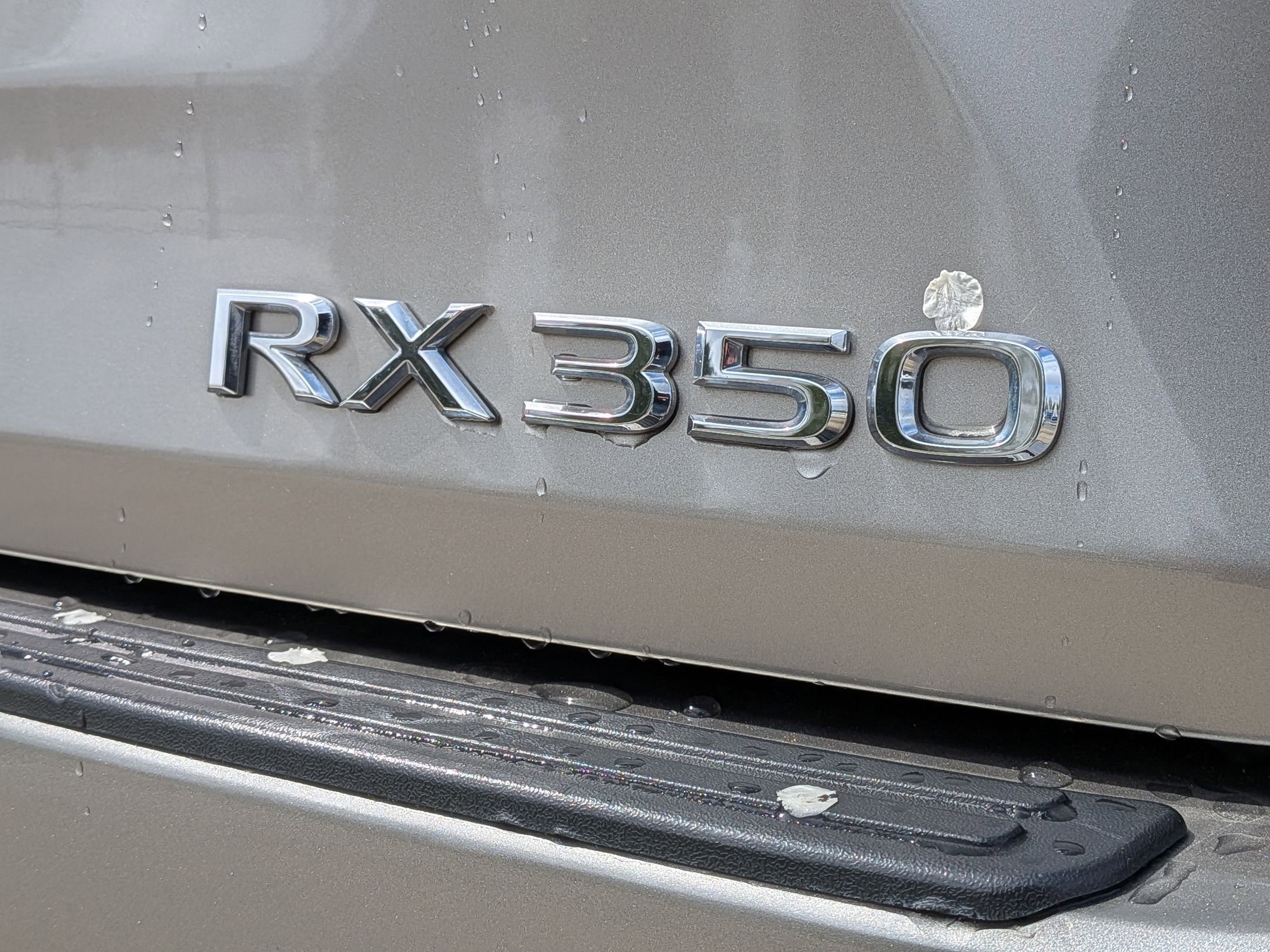 Used 2018 Atomic Silver Lexus 350 FWD image 28