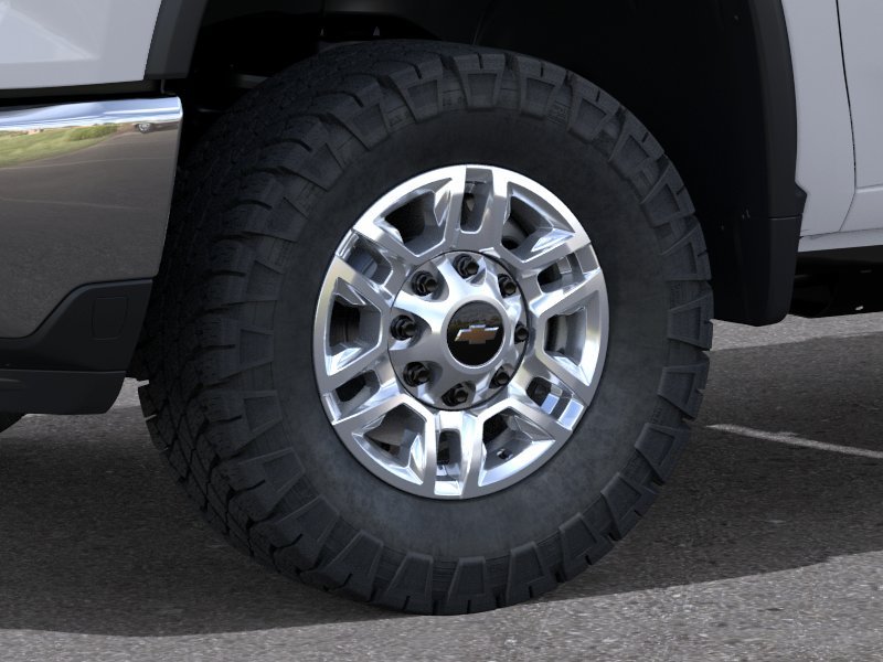 New 2026 Summit White Chevrolet WT image 9