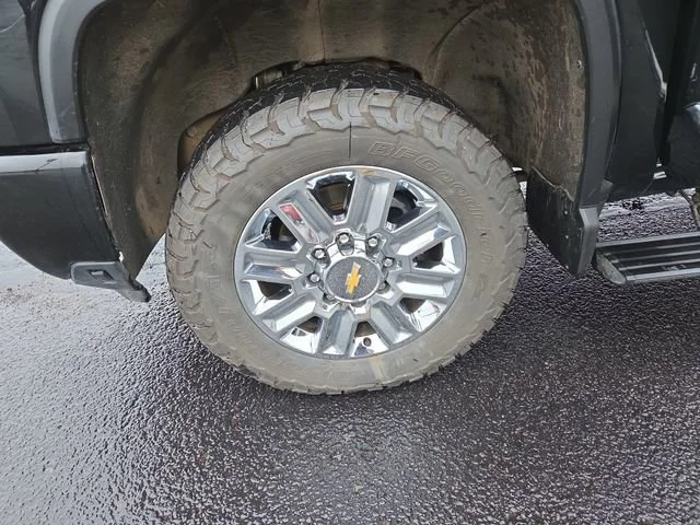 2024 Chevrolet Silverado 3500HD High Country - Photo 32