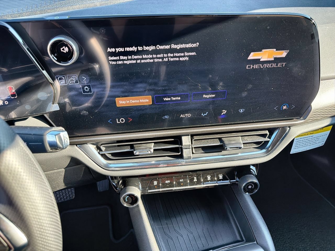 2026 Chevrolet Equinox EV 1LT - Photo 13