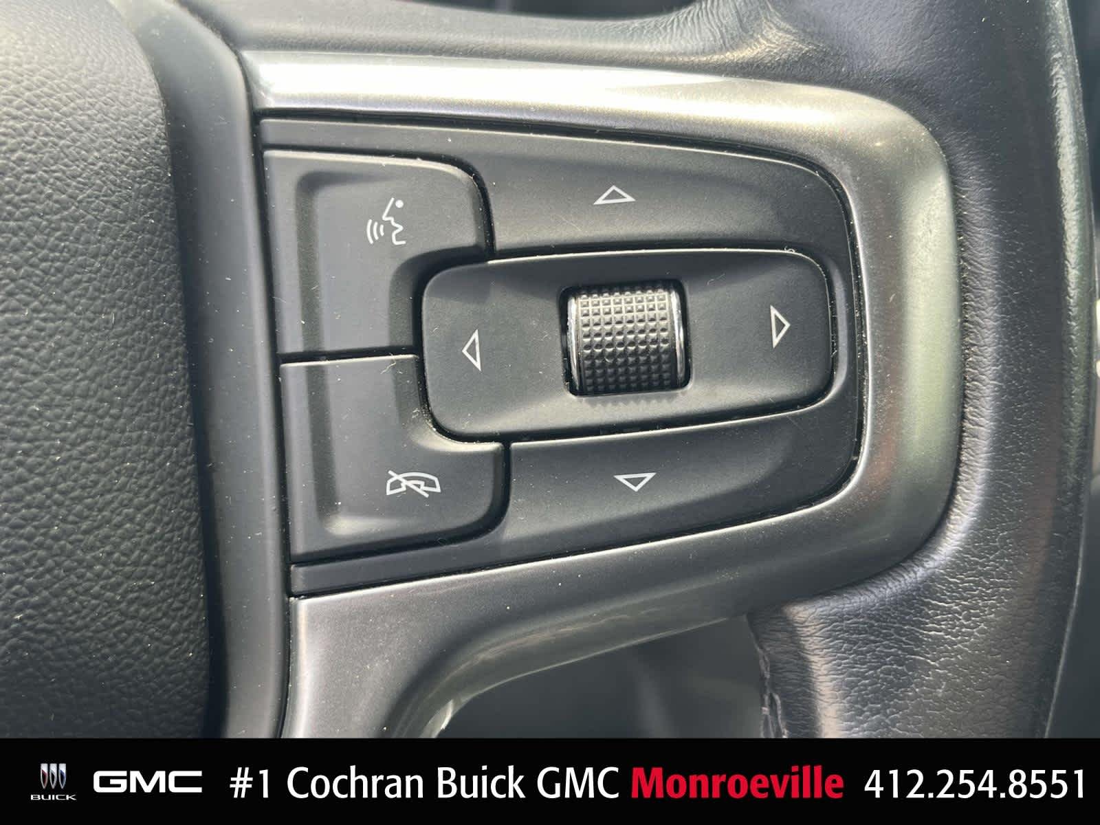 Used 2022 Summit White Chevrolet RST image 39