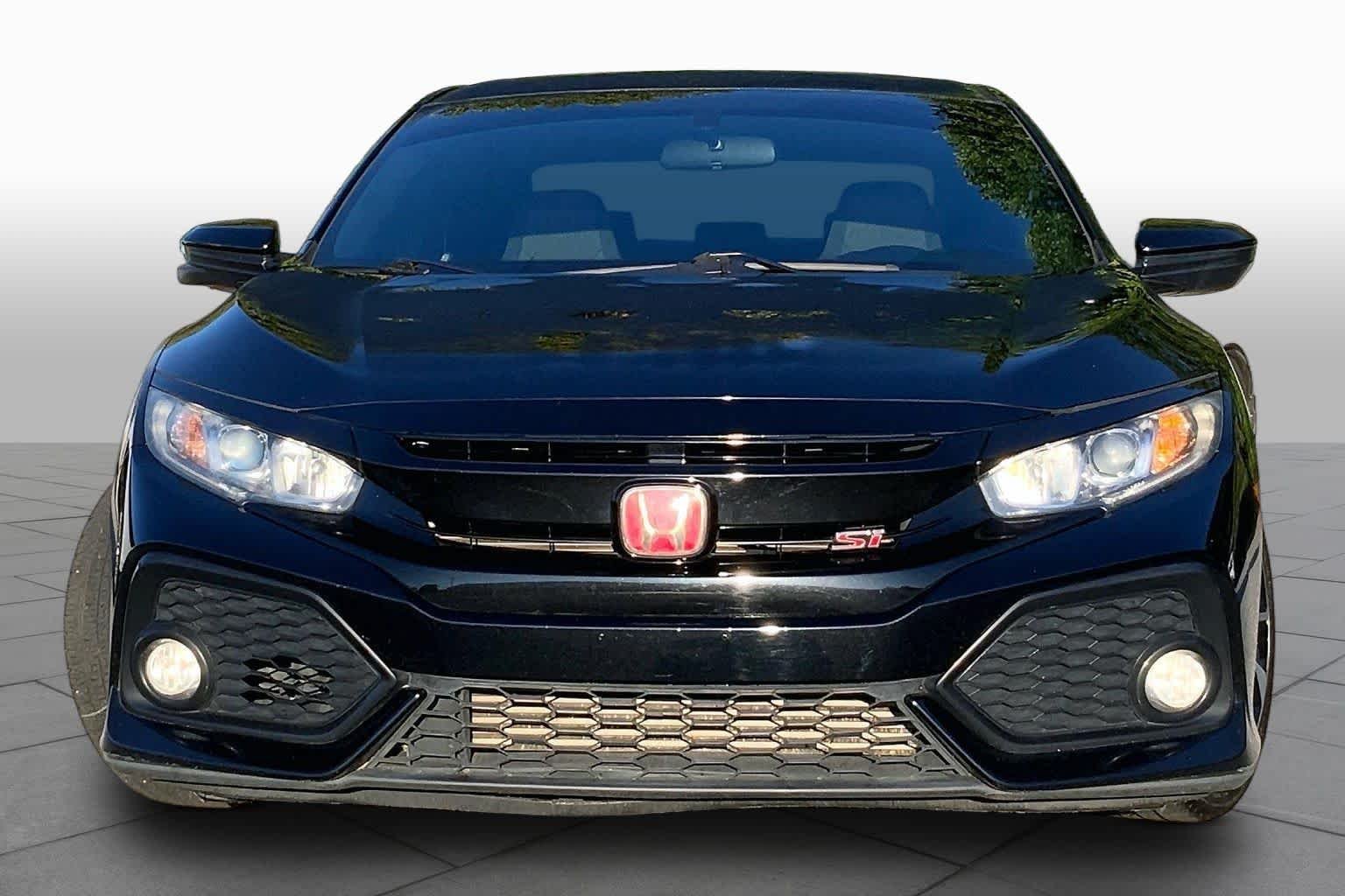 Used 2019 Crystal Black Pearl Honda  image 4