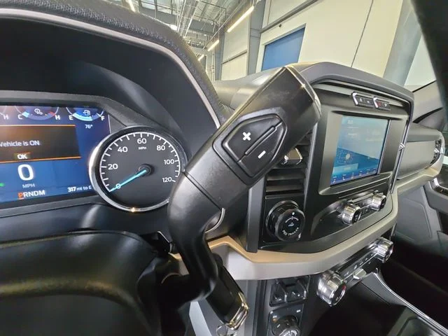 Used 2021 Gray Metallic Ford XLT image 18