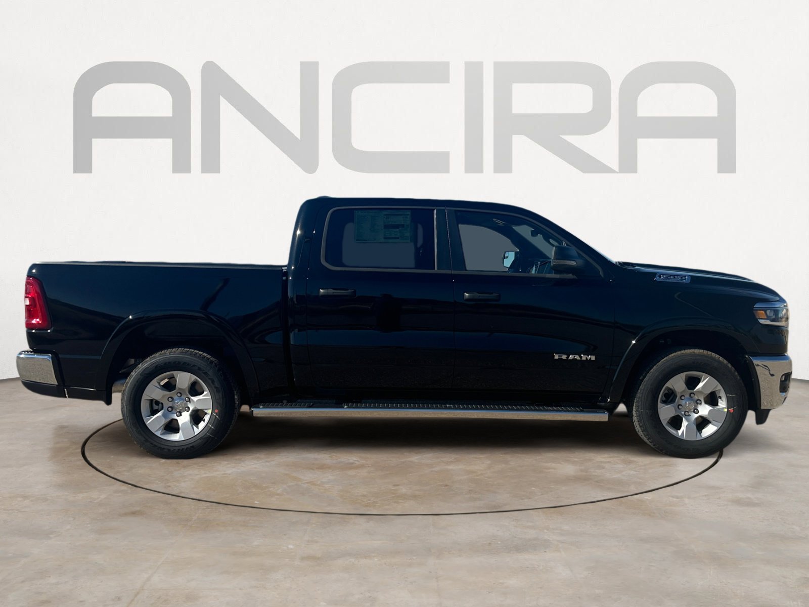 New 2026 Diamond Black Crystal Pearl-Coat Exterior Paint RAM Lone Star image 11