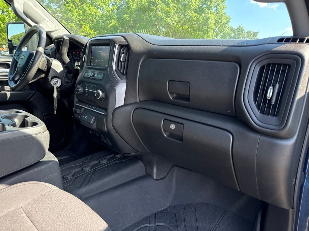 Used 2021 Blue Chevrolet Custom image 23