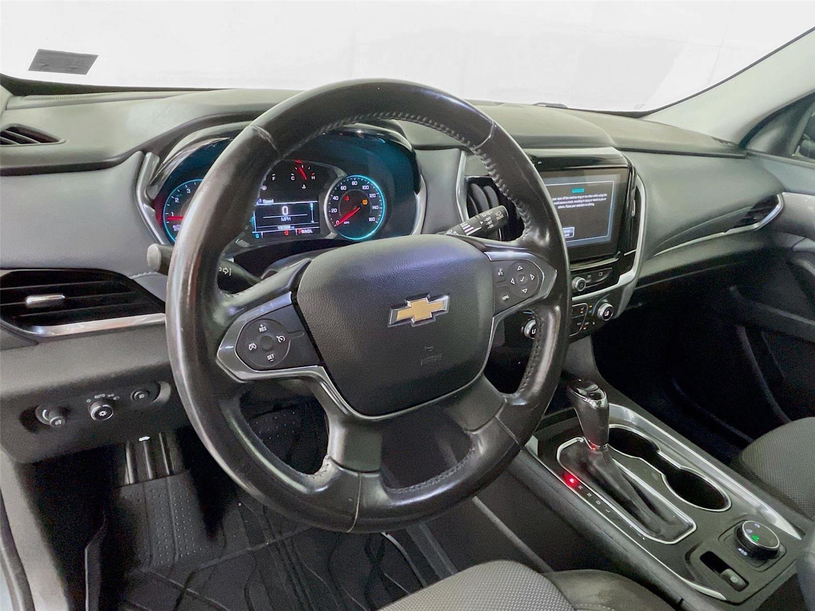 Used 2019 Graphite Metallic Chevrolet LT Cloth image 13