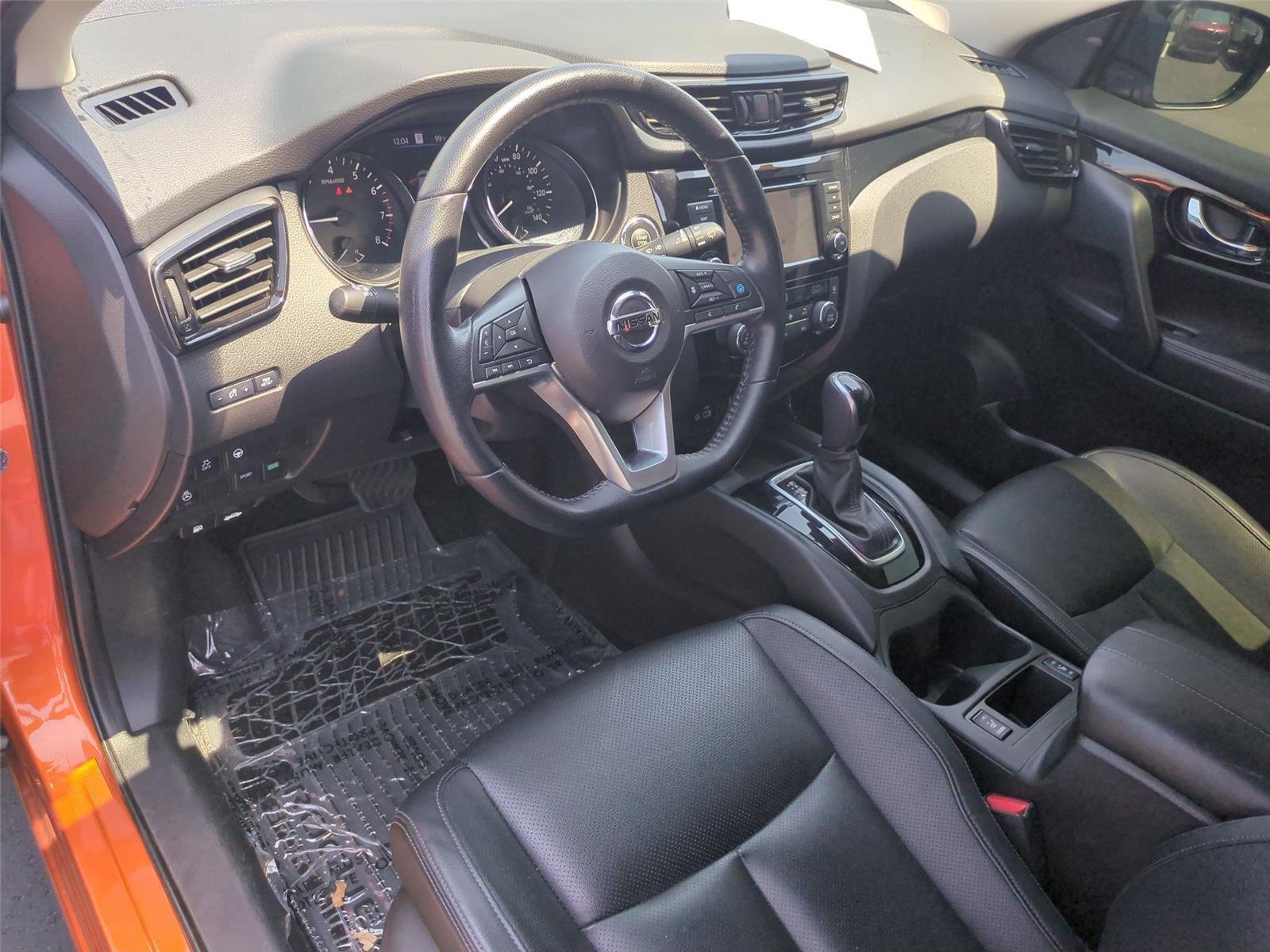 Used 2021 Monarch Orange Metallic Nissan SL image 19