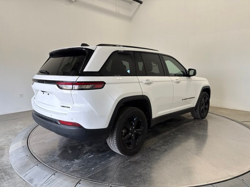 Used 2023 White Jeep Limited image 7