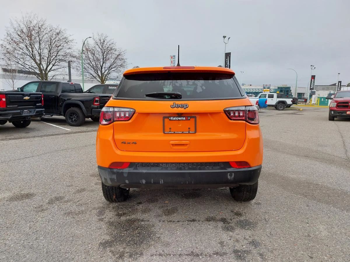New 2026 joose (pl4) Jeep North 4x4 image 6
