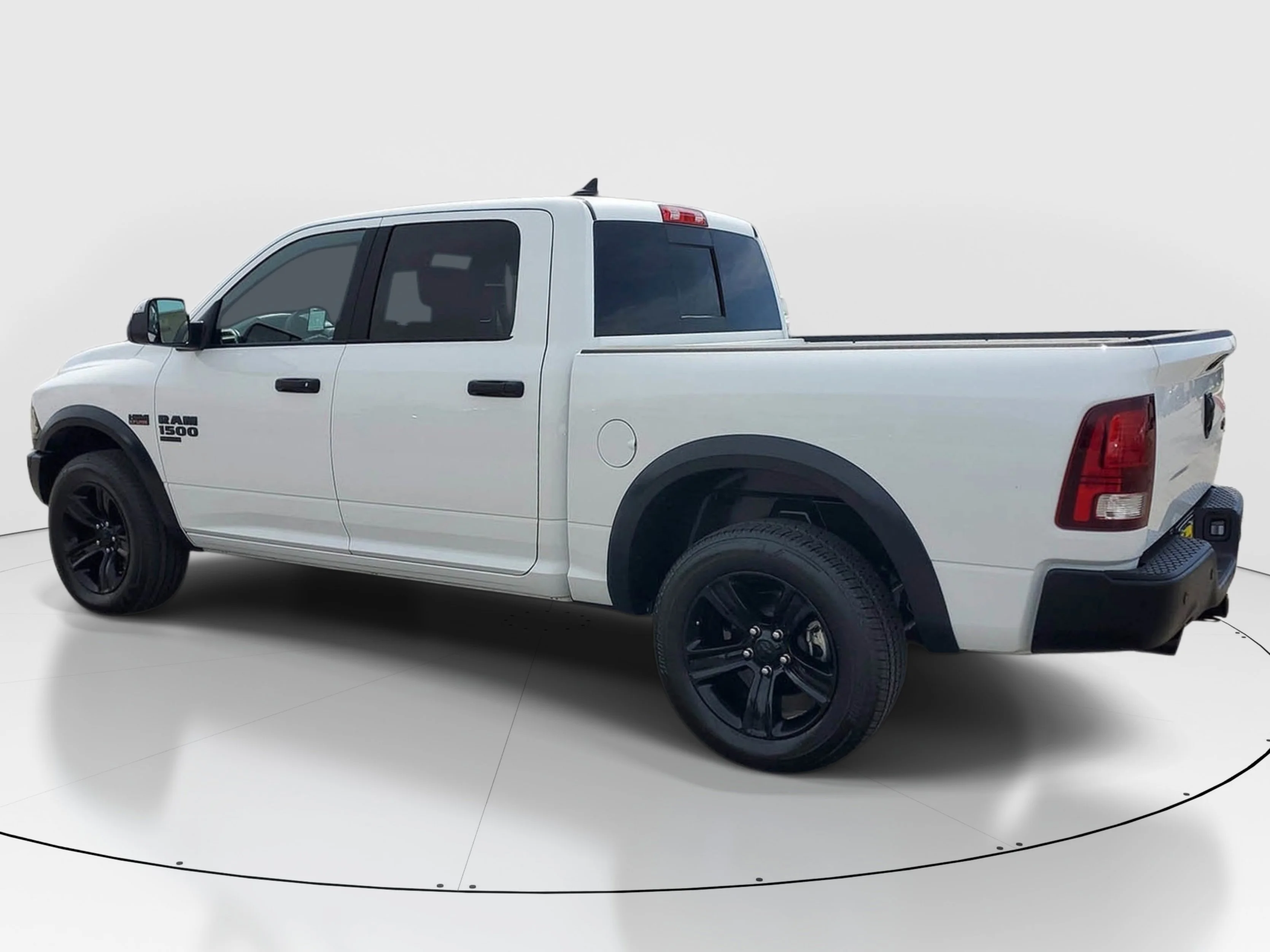 Used 2024 White Ram Warlock image 6