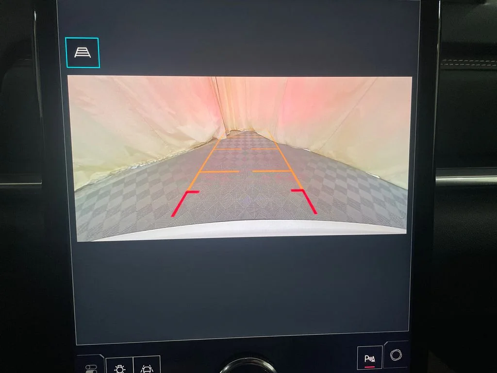 Used 2026 Summit White GMC Elevation image 19