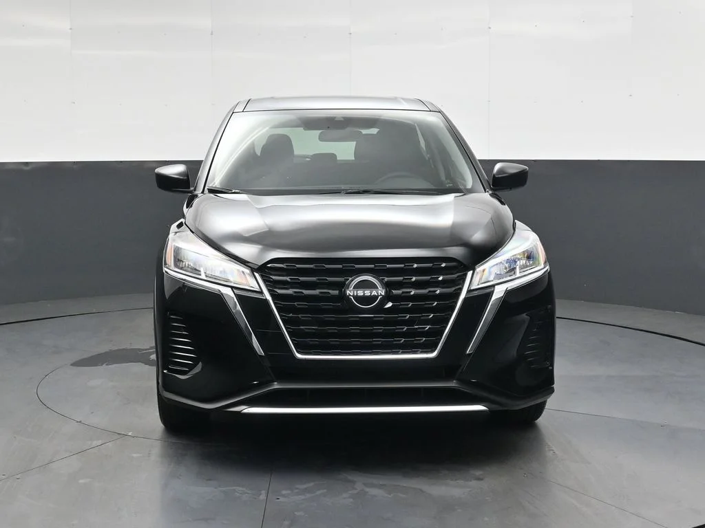 Used 2025 Black Nissan S image 14