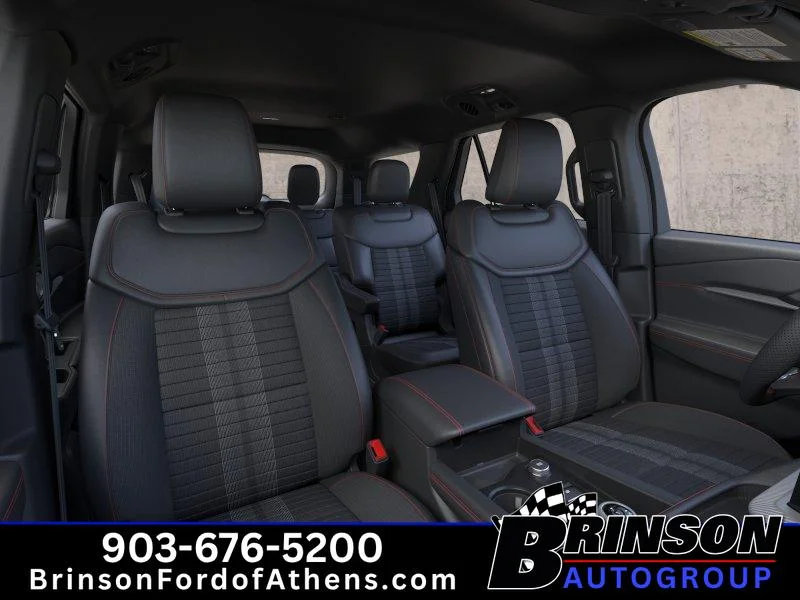 New 2026 Star White Metallic Tri-Coat Ford ST-Line image 10