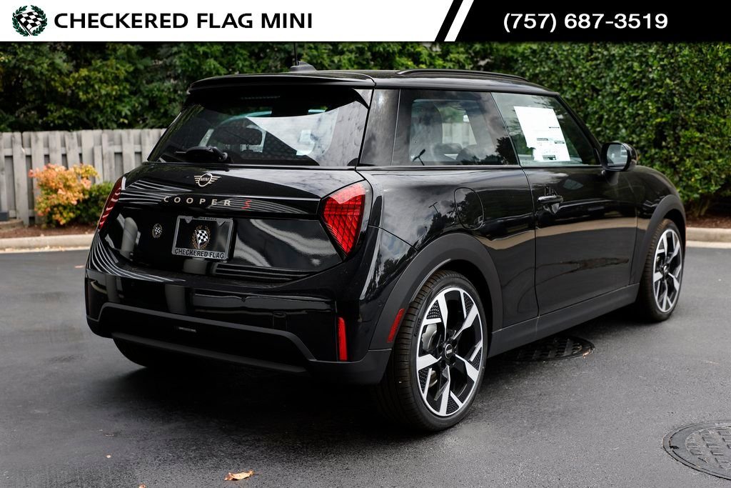 2025 MINI Hardtop 2 Door S - Photo 8