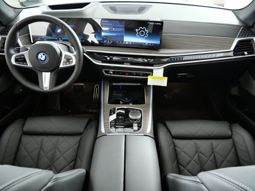 Used 2026 Skyscraper Grey Metallic BMW xDrive50e image 6