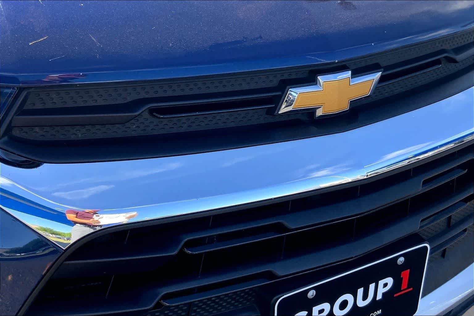 Used 2023 Blue Glow Metallic Chevrolet LT image 30