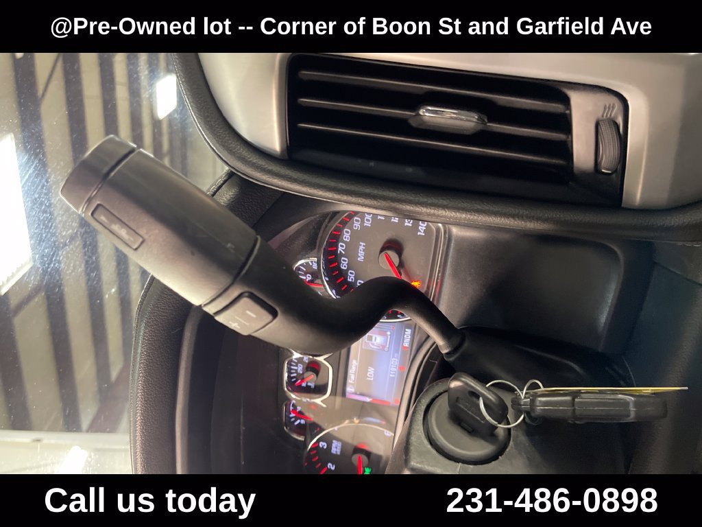 Used 2015 Brown GMC SLE image 26