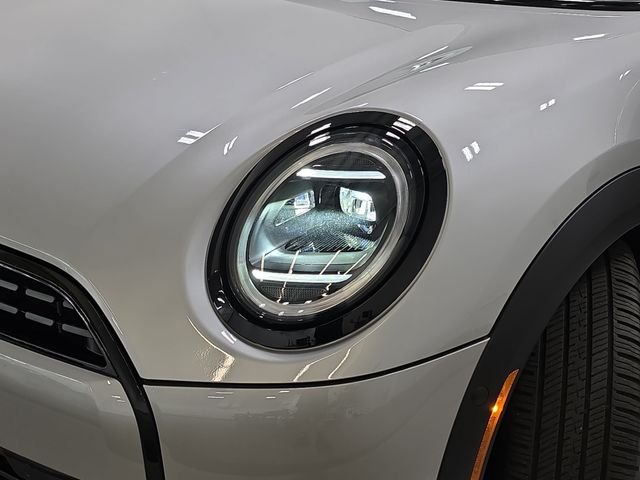 Used 2026 Silver MINI Classic image 29