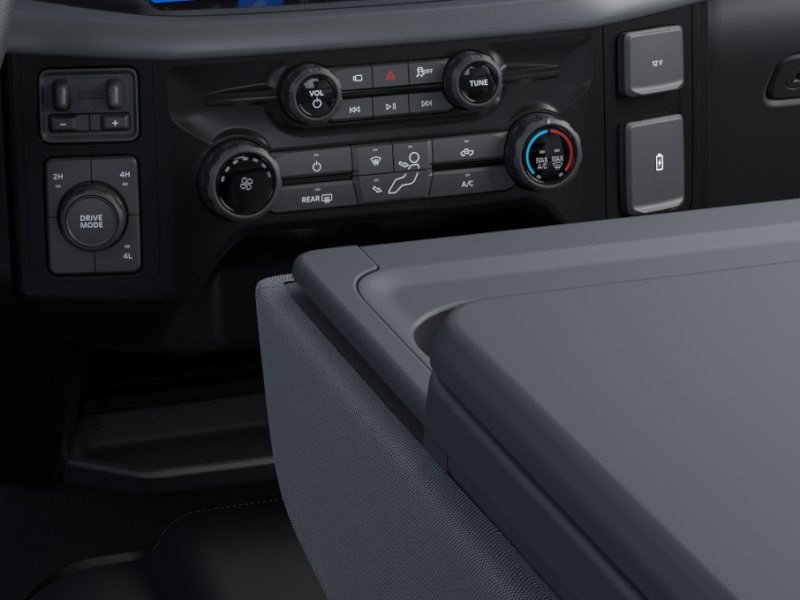New 2026 Oxford White Ford XL image 16