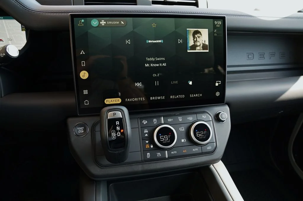 Used 2026 Gray Land Rover X-Dynamic SE image 18
