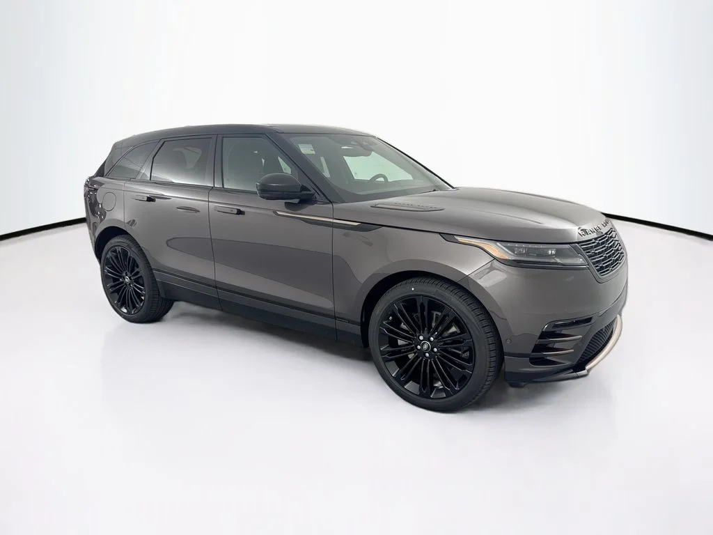 New 2026 Charente Grey Land Rover Autobiography image 3