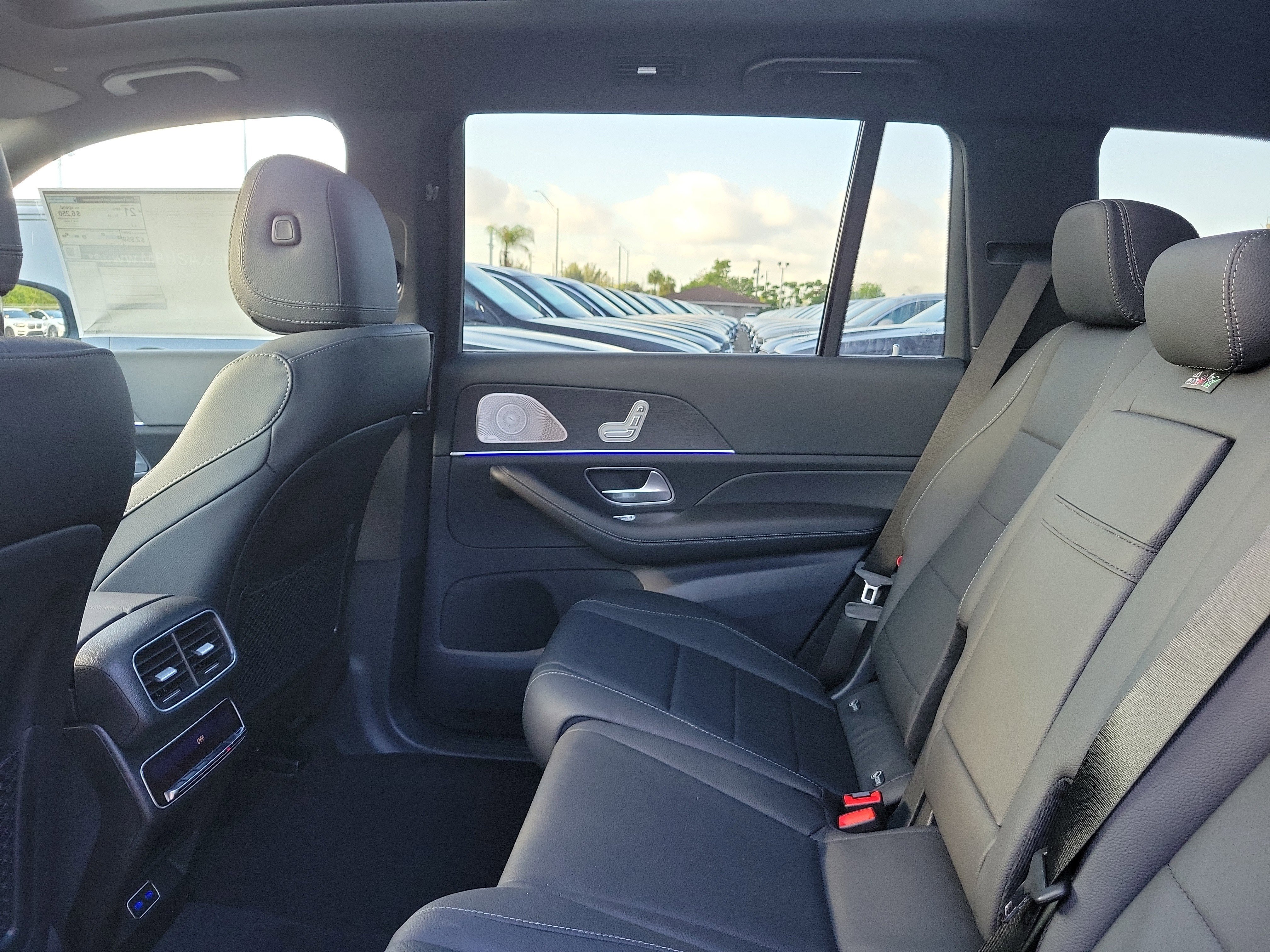 New 2026 Obsidian Black Metallic Mercedes-Benz GLS 450 image 46