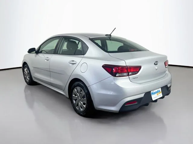 Used 2018 Silky Silver Kia S image 7