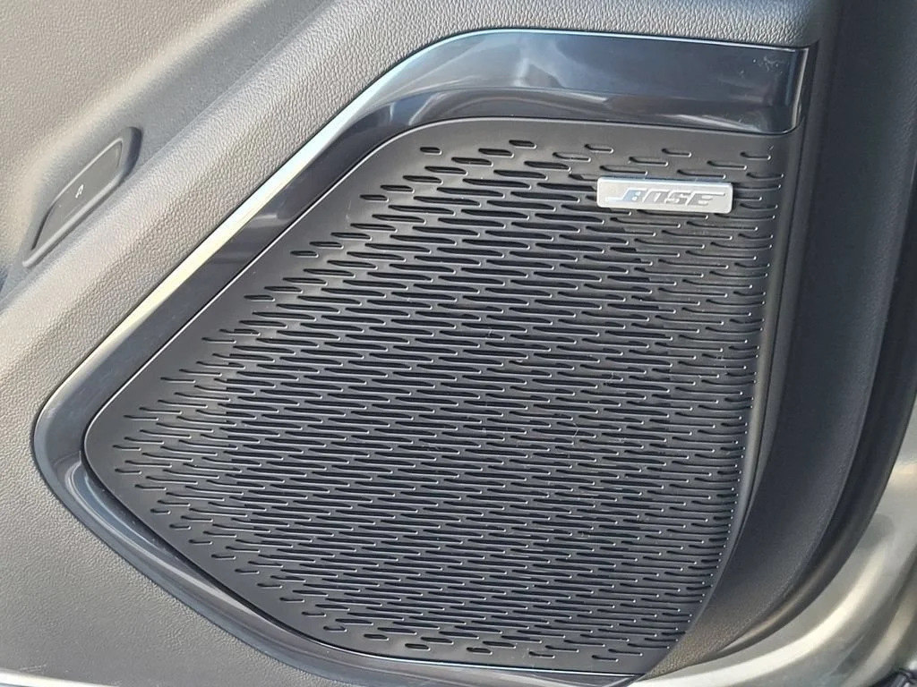 2026 GMC Acadia AT4 - Photo 26