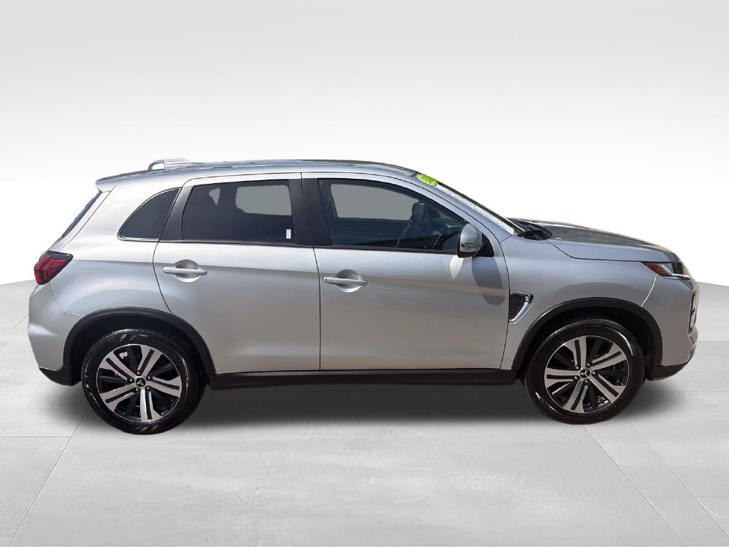 Used 2026 Silver Mitsubishi 2.0 SE image 6