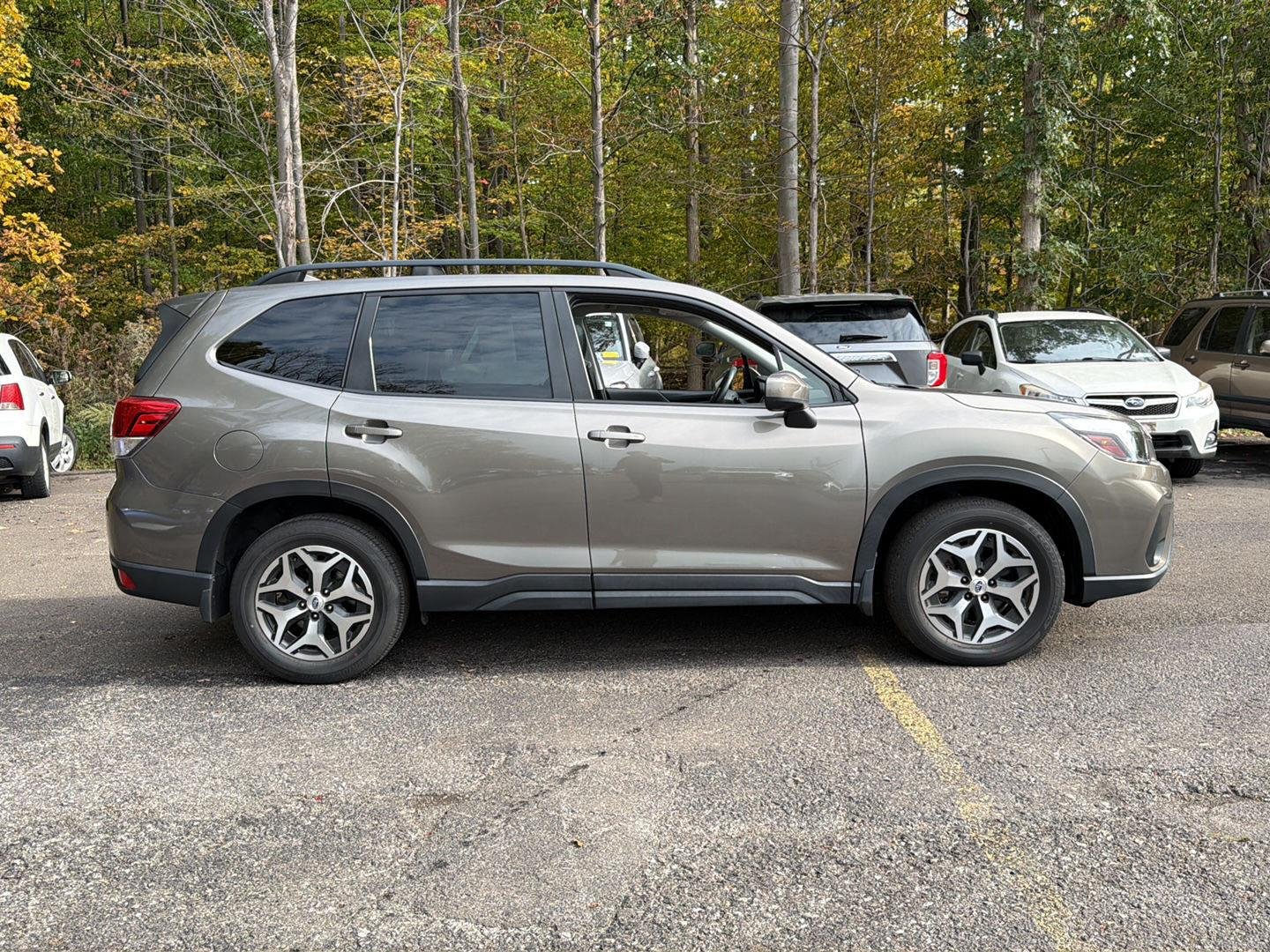 Used 2020 Sepia Bronze Metallic Subaru Premium image 7