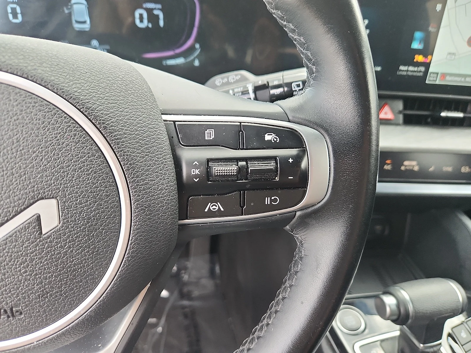 Used 2025 Blue Kia X-Line image 22